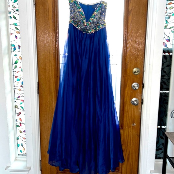 Royal Blue Evening/Prom - Picture 1 of 2